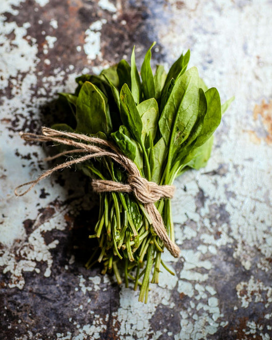 Spinach Benefits: 5 Ways This Supergreen Boosts Your Health